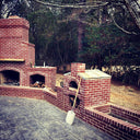 A Guide for Hosting an Outdoor Pizza Party in the Winter