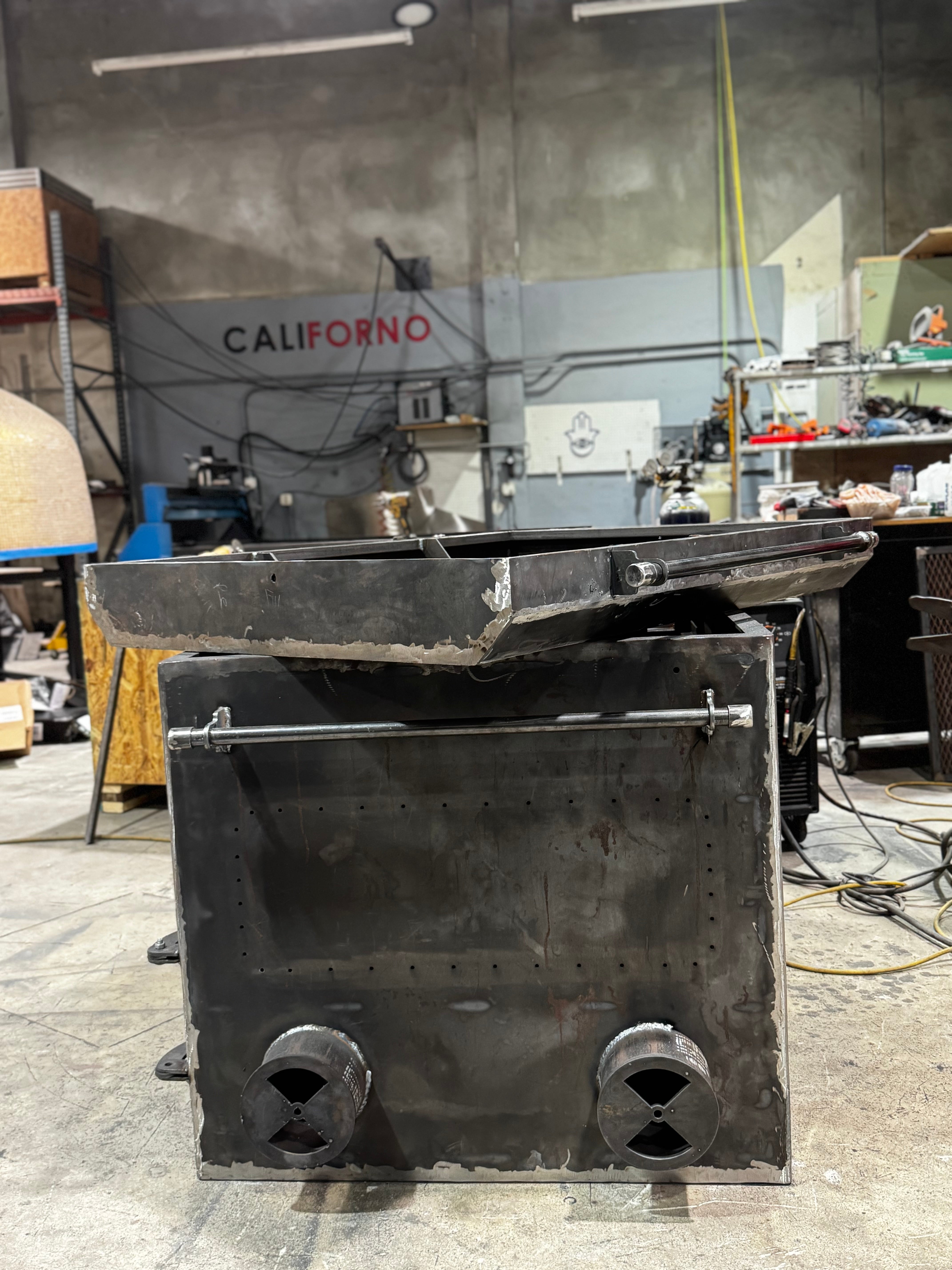 Californo Cubón – 1/4" thick Commercial Charcoal & Wood Grill