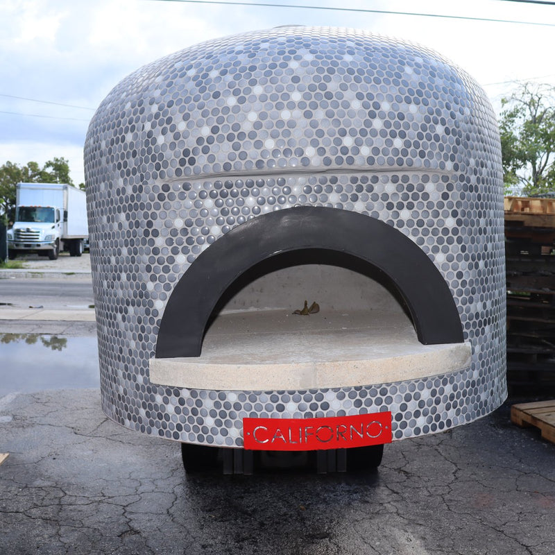 CALIFORNO mosaic pizza oven in Salt & Pepper