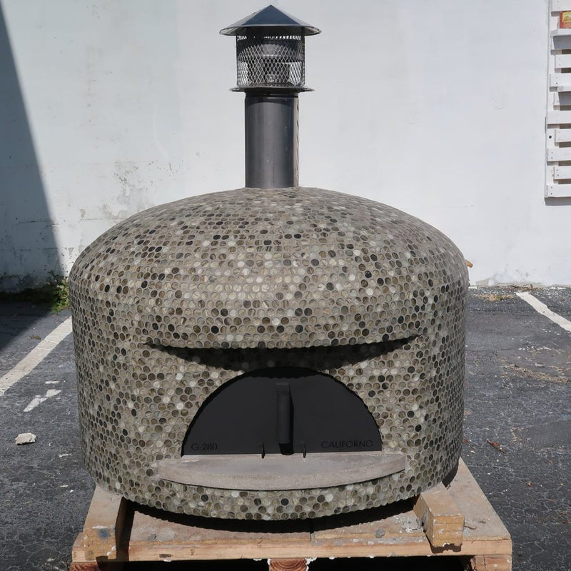 CALIFORNO mosaic pizza oven in Stone Gray